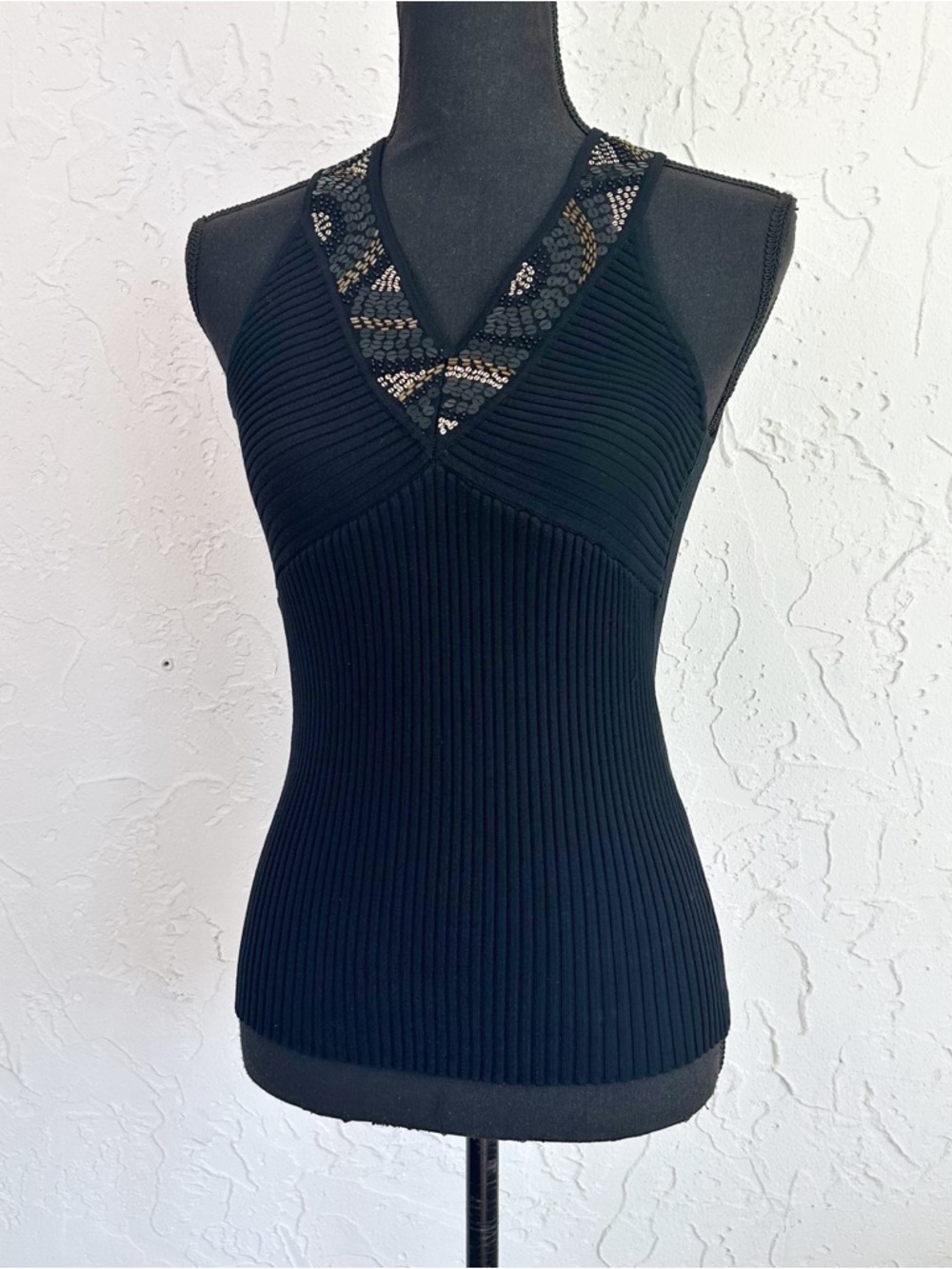 Vintage Y2K Black Beaded Neckline Ribbed Stretchy Silk Blend Tank Top Size Small